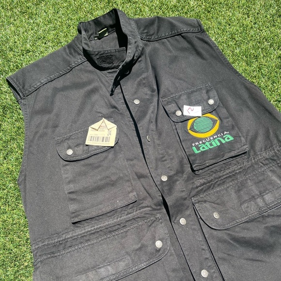 VTG 90s Latina TV Peru Black Outerwear Vest - Picture 5 of 6